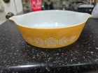 Vintage 1970's PYREX Butterfly Gold 1 Pint Casserole Baking Dish With Glass Lid
