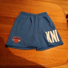 New York Knicks Collecting and Fan Guide 37