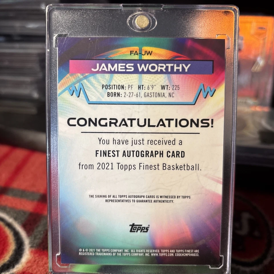 Topps Finest Legend James Worthy 2021 FA-JW en tarjeta refractor negro automático 15/08 Foto 2 de 2