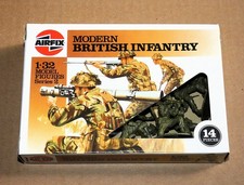 Lot of 18 AIRFIX Series 2 Modern British Infantry Soldiers 1/32 Scale With BOX