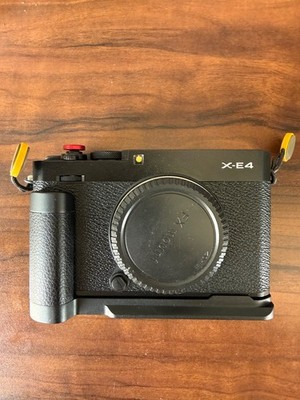 Fujifilm X-E4 26,1MP Spiegellose Systemkamera - Schwarz (Nur Gehäuse)