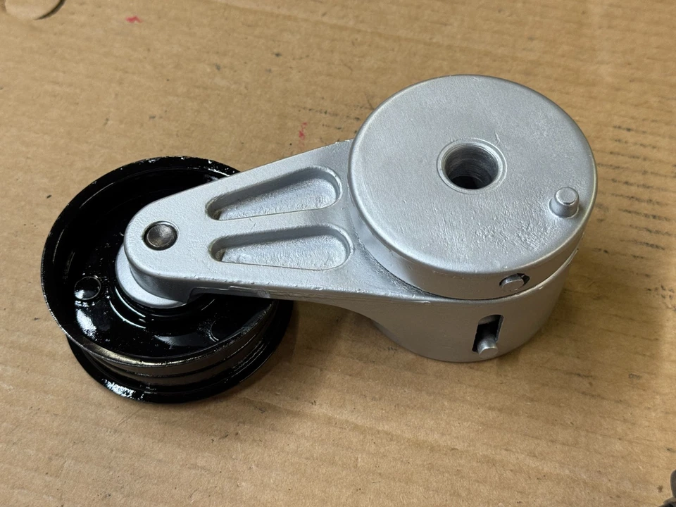 87-93 福特野马皮带张紧器滑轮带支架螺栓交流发电机烟雾工厂 — 第 3/4 张图片