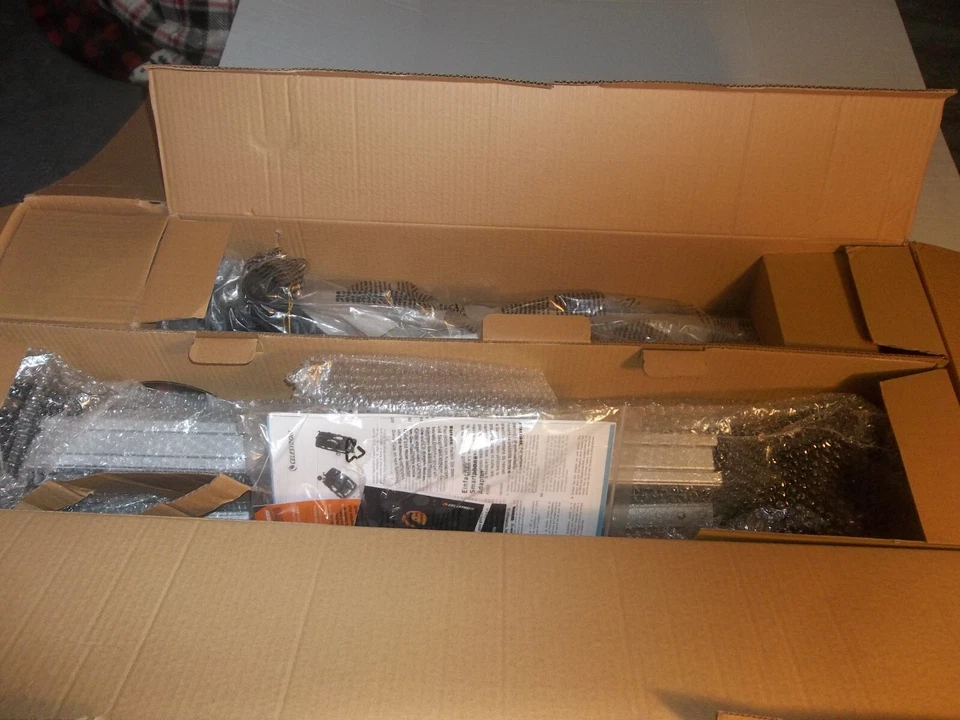 Celestron PowerSeeker 76AZ Newtonian Telescope New Opened Box - Image 4 of 4