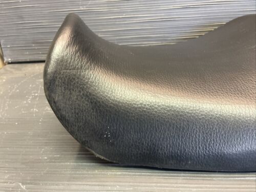 1994 Kawasaki Ninja ZX6 ZX600E seat OEM #122022 - Picture 2 of 10