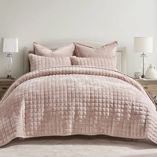 Rose Pink Luxury Velvet King Quilt Set with 2 Pillow Shams, Ultra Soft Comforter