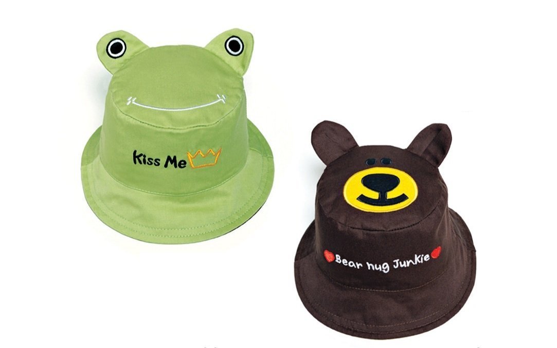 Luvali Convertibles Frog-Bear Reversible Kids Hat Small (6 Mo - 2 Years)