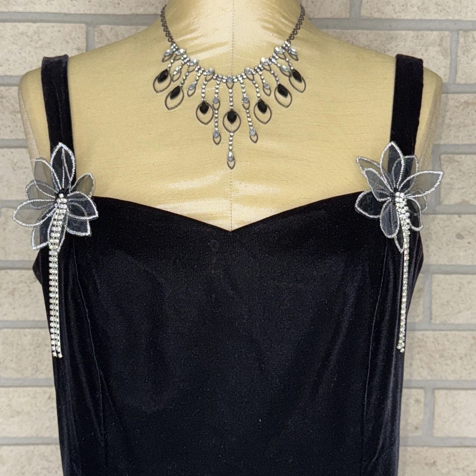 Vintage Ooak Upcycled Taissa Lada Little Black Velvet Cocktail Dress Size Medium - Image 3 of 4