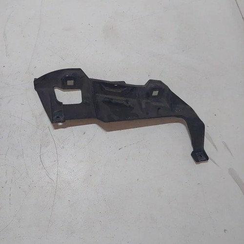 BMW 5 Touring E39 Rechte Scheinwerferhalter 15372400 2.00 Diesel 100kw 34314953