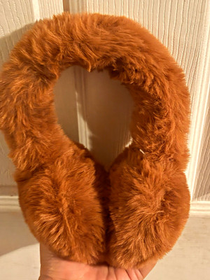 Vintage Women's Brown Faux Fur Round Collar, Casual Occasion Statement Accessory
