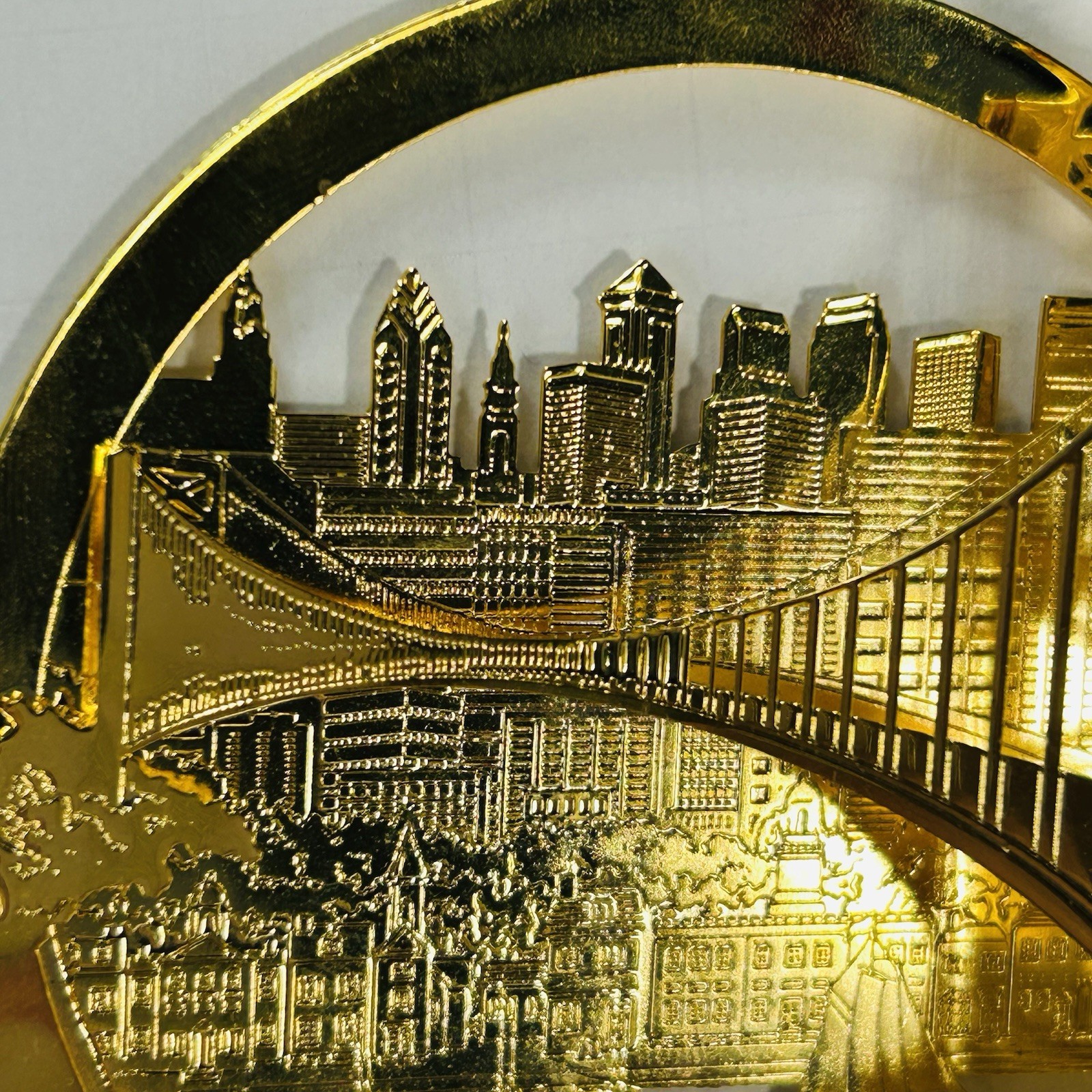 Strawbridge Clothier Philadelphia Ornament Gold Tone City Skyline Bridge Scene