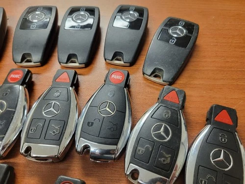 Lot of 16 OEM used Mercedes-Benz SMART PROXIMITY FOBIK key fobs  image 3