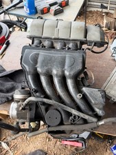 03-05 Volkswagen Beetle Convertible 2.0 Oem Intake Manifold W Throttle Body