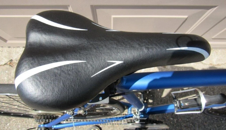 Bicicleta Shimano Tourney 7 Velocidades Ligera 25lb-Eléctrica Azul Satinado-26" Neumático-Rápido Foto 4 de 4