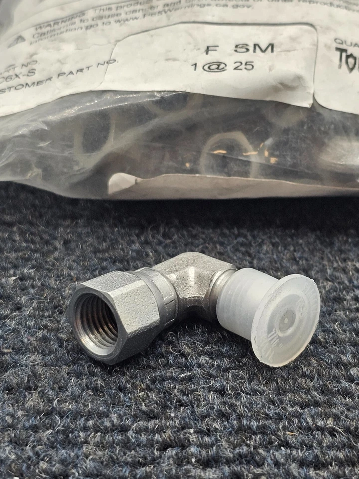 (QTY 25) PARKER 4 C6X-S 1/4" JIC x 1/4" JIC 90 Degree Swivel Elbow - Image 4 of 4