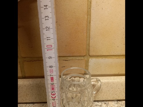 Glaskaraffe, ca 32 cm hoch mit 6 kleinen Krüge - Bild 5 von 7