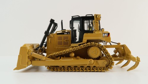 Diecast Masters 85910C CAT D6R Dozer Track Type Tractor Core Classic Scale 1:50 - Picture 3 of 10