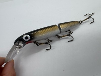 6'' Joe Bucher Baby Depth Raider Jointed Sucker Crankbait Musky Lure