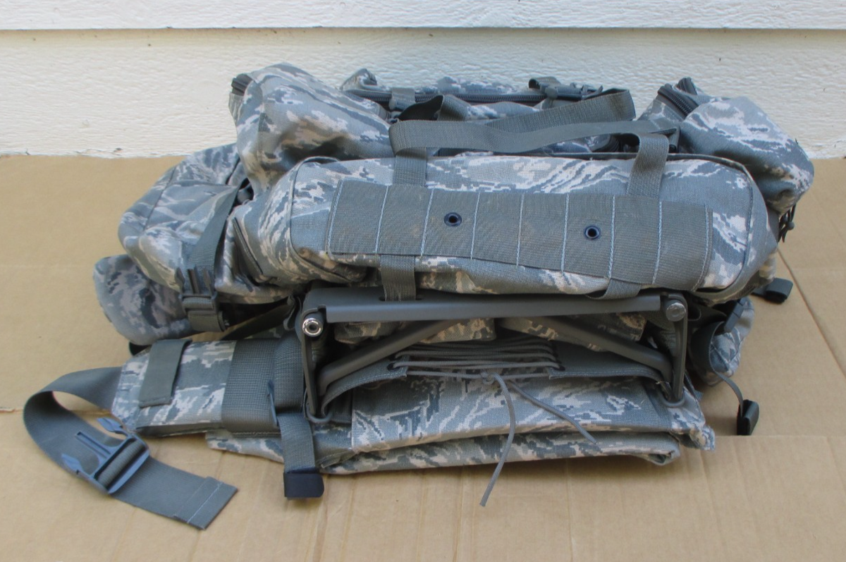 London Bridge Trading LBT-1749B Ten Pocket Rucksack w/ Alice Frame