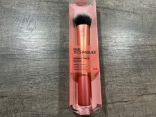 Real Techniques Expert Face Brush Pink Dense Domed RT200