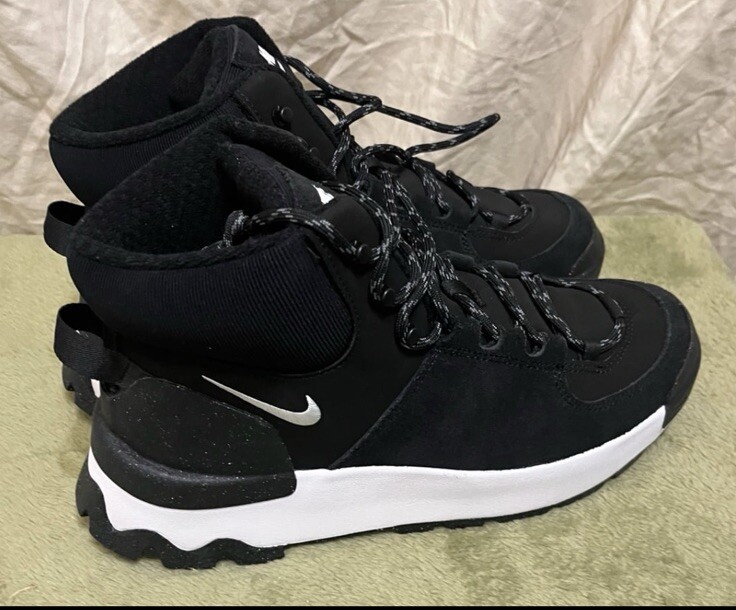 NIKE City Classic Boot Shoes Black White Women's 8.5 DQ5601