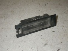 Kennzeichenleuchte rechts oder links MERIVA B GROßRAUMLIMOUSINE (S10) 1.7 CDT