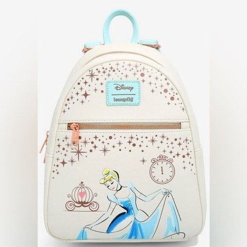 Loungefly Disney Cinderella Uhr & Kutsche Mini Rucksack (#999134) - Bild 3 von 3