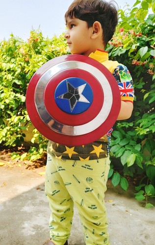 Captain America Bouclier Enfants en Bas Âge Mini Métal Réplica Halloween Costume - Photo 5 sur 9