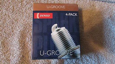Denso U-Groove Spark Plugs - Q20PR-U11#4 - D40 - 3006#4 Resistor -4 Pack  (G 3)