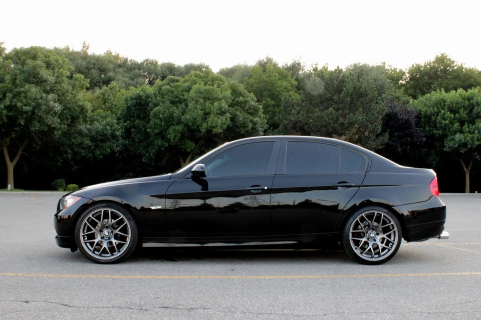 Original KYB 4 PUNTALES E90 E91 E92 E93 BMW 325i 330i 328i 335i 335d 2006 06-12 13 Foto 2 de 4