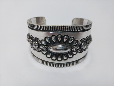 D. Gordon Navajo Sterling Silver Bracelet Cuff Native Southwest 74g 6.25 SMALL
