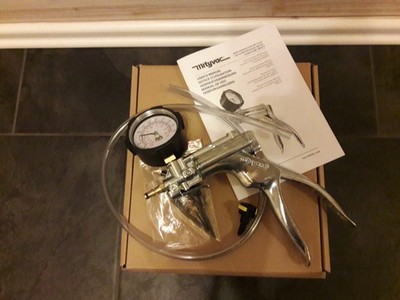 Druck- /Unterdruck-Handpumpe, Bremsenentlüftung,Vakuumpumpe, Metall Mityvac 8510
