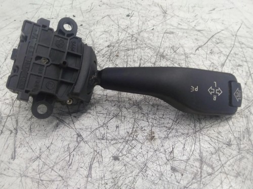 BMW X5 E53 Drehknopf drehen 8363668 2.99 Diesel 160kw 2005 28662395