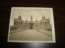 Sunripe Cigarettes (1923) Public Schools and Colleges No 28 Wellington College