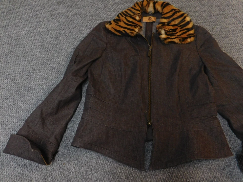 Dana Buchman женская куртка 4 коричневый джинсовой ткани молнии животных печати меха шерпа эластичной - Изображение 3 из 4
