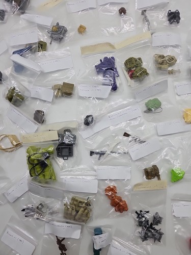 Lote De 100+ Bombas Misiles GI Joe Y Otros Accesorios De Colección Originales  - Imagen 7 de 24