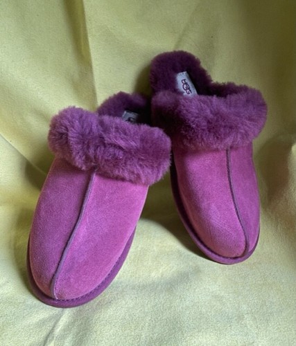Ugg SCUFFETTE II Soft Suede Sheepskin 