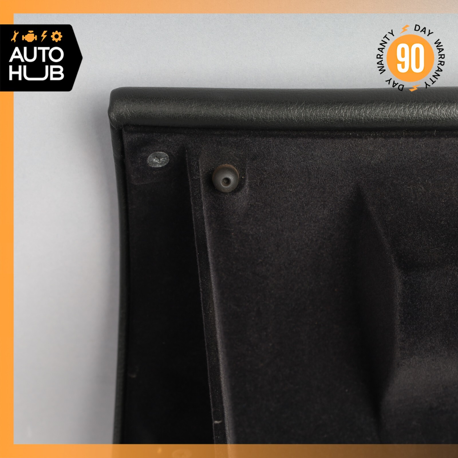 02-07 Maserati Spyder 4200 M138 CC Dashboard Dash Glove Box Glovebox Black OEM