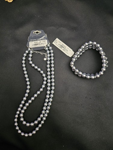 Liz Claiborne Faux Pearl Necklace And Bracelet Set - 第 2/6 張圖片