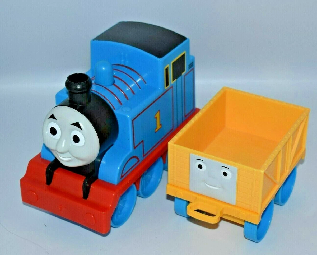 2013 My First Thomas The Tank Engine Train yellow Car 2 Piece Toy Choo choo