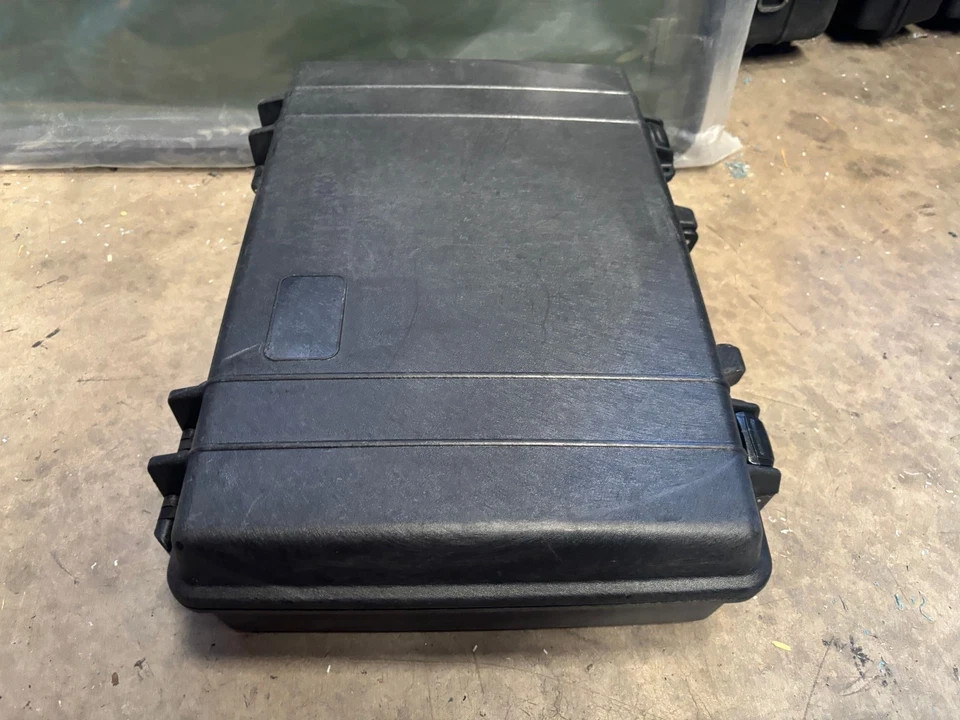 Pelican 1490 Laptop Case | 19.87 x 13.93 x 4.68" | iM2370 Equiv WITH TWO KEYS!