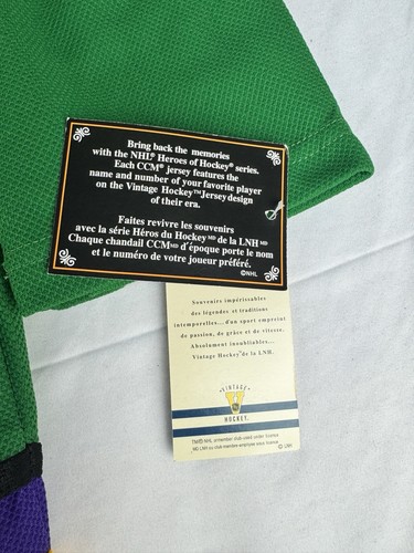 Charlie Conway Mighty Ducks #96 Classic Ice Hockey Jersey Green Size XL BNWT - Picture 9 of 11