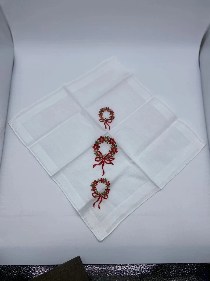 Granny Core Лот из 6 вышитых цветочных носовых платков · Винтажные белые носовые платки - Изображение 2 из 4