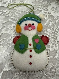 Vintage Snowman Christmas Felt Ornament Holidays Gift