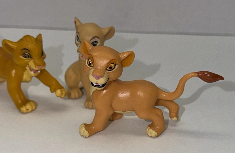 Экшн-фигурка Kiara & Kovu Mattel Frolicking Friends The Lion King Simba's Pride - Изображение 2 из 4