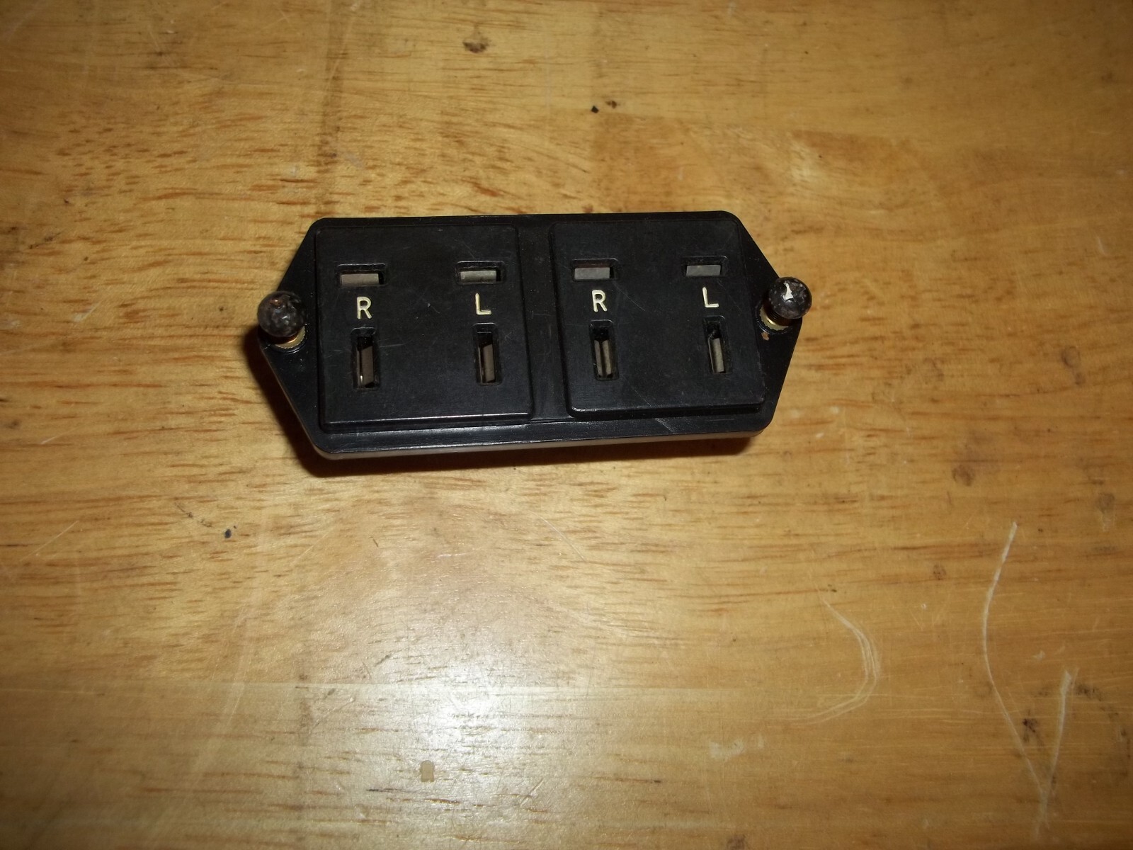 Pioneer QX-4000 Quad Receiver Channels A&B Speaker Connector