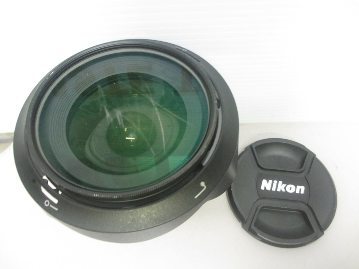 Nikon DX AF-S Nikkor 12-24mm 1:4 G ED w/ Tiffen 77mm UV Len Nikon DX AF-S Nikkor 12-24mm 1:4 G ED w/ Tiffen 77mm UV Len