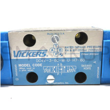 New In Box VICKERS DG4V-3-6C-M-U-H7-60 Directional Spool Valve