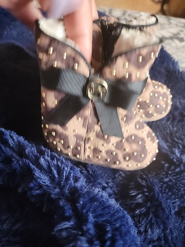 MICHAEL KORS BABY CRIB Shoes BABY Boots SZ 1 NWOB Brown Fuzzy Zip Bling Bow - Picture 9 of 10