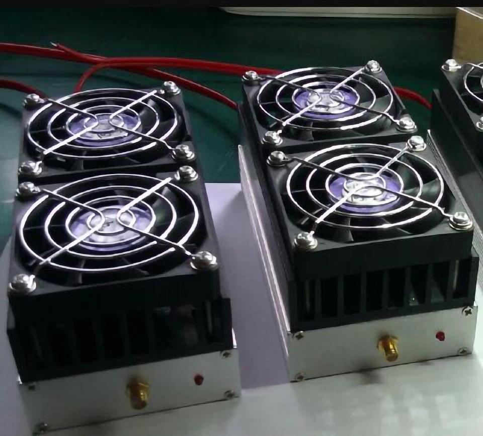 Amplificador de Potencia Radioaficionado 80W 400MHz-470MHz UHF FM para Interphone Coche 13.8V Foto 2 de 4