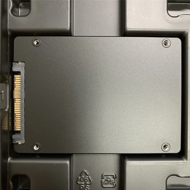 Samsung 1.92TB SSD PM983 U.2 MZQLB1T9HAJR-00007 2.5" PCI-E 3.0 x4 MZ-QLB1T90 new - Image 2 of 4